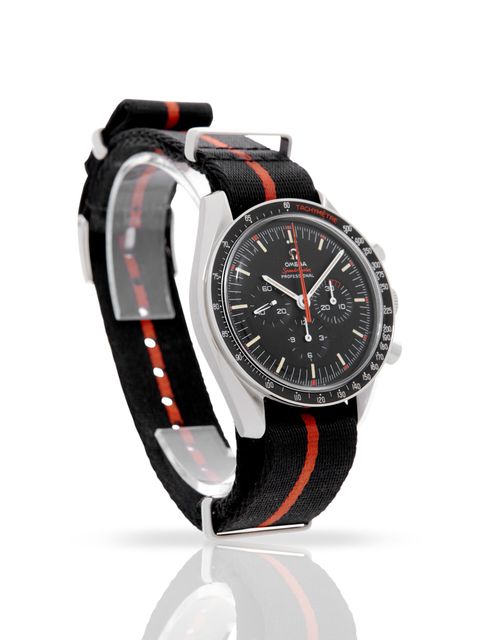 Omega Speedmaster Ultraman 311.12.42.30.01.001 Image 3